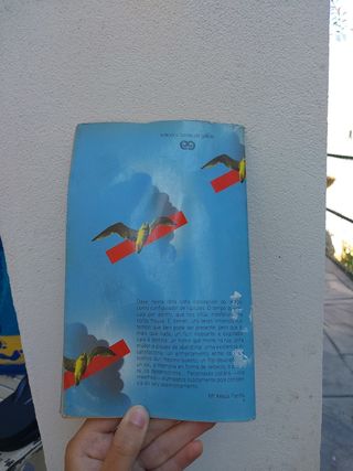 No Fio Do Tempo / in the Wire of Time (Galician...
