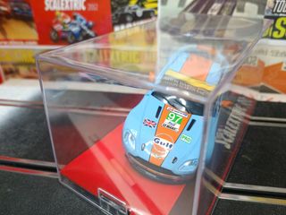 Scalextric Aston Martin DB9 GT3