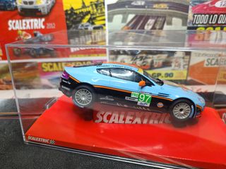 Scalextric Aston Martin DB9 GT3
