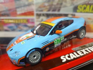 Scalextric Aston Martin DB9 GT3