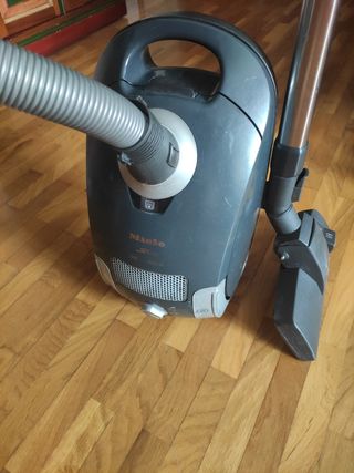 Aspiradora Miele S4212 - Perfecto estado