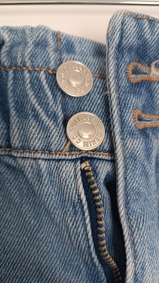 Minifalda vaquera Pull&Bear - cintura elástica