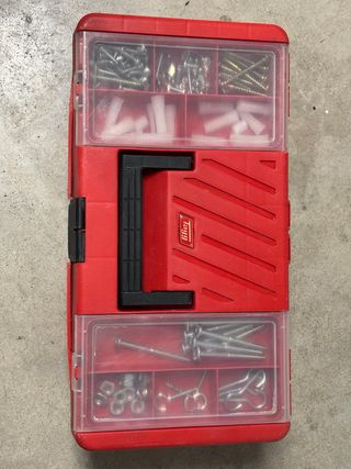 Caja herramientas Tayg con surtido