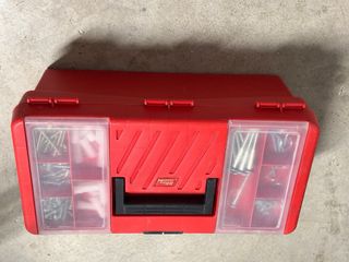 Caja herramientas Tayg con surtido