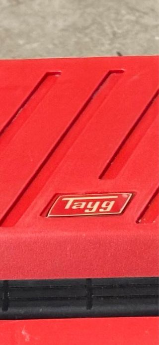 Caja herramientas Tayg con surtido