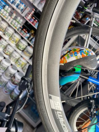 Bicicleta carretera carbono Focus
