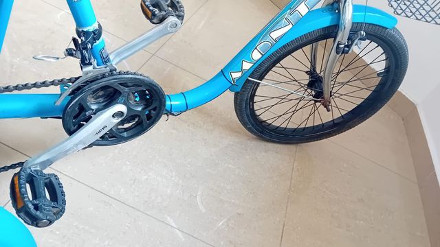 Bicicleta triciclo adulto plegable con 18 velocida
