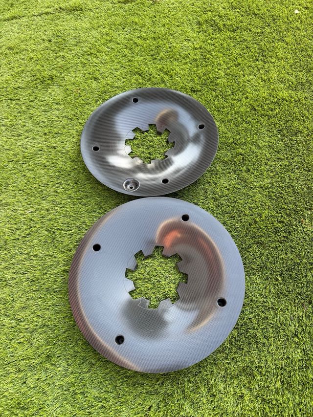 cover carbono Rueda trasera Moto3 carbono