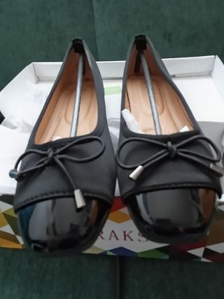 Zapatos planos negros