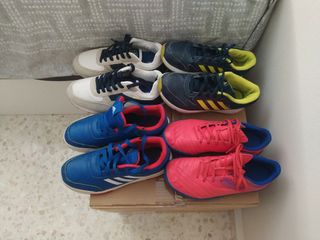 4 Zapatillas Adidas niño