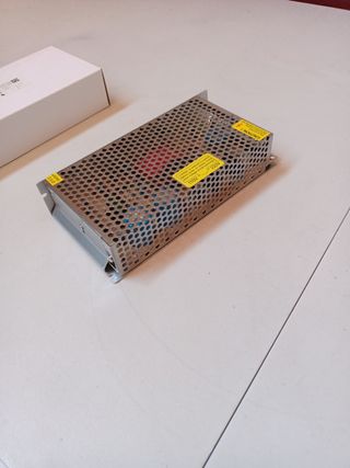 Fuente alimentación 24V 5A - Nueva