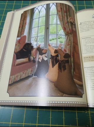 QUILT ET DOG COTTAGE