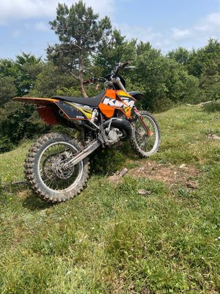 KTM 200 SX venta o cambio
