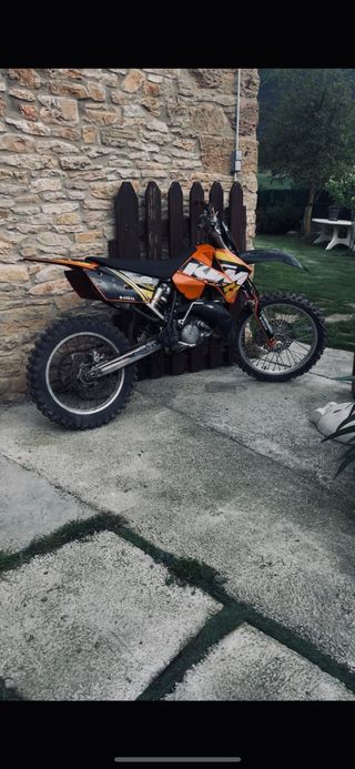 KTM 200 SX venta o cambio