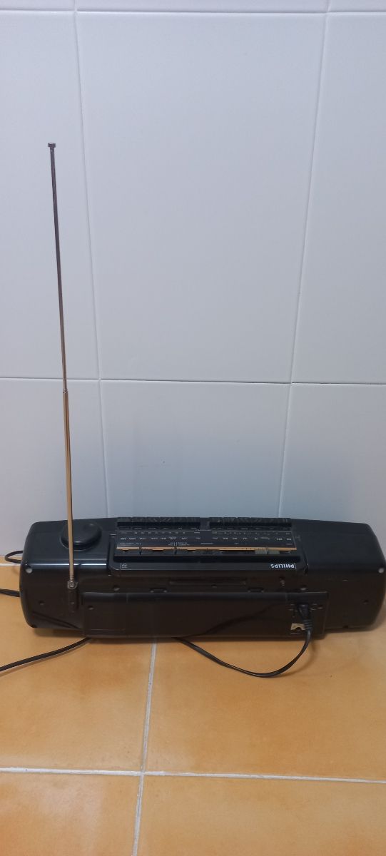 Radio Cassette Philips negra