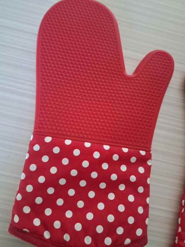 Manoplas horno silicona rojas - 2uds