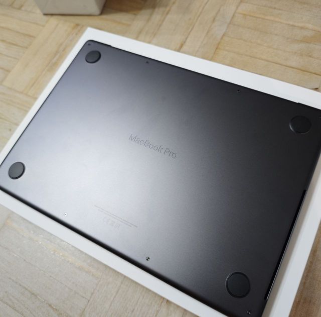 MacBook Pro 14" M3 Max 36GB - Nuevo