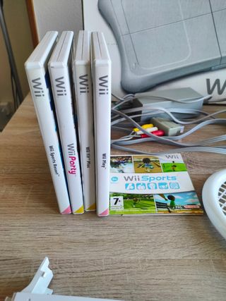 Nintendo Wii + Accesorios