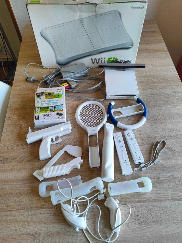 Nintendo Wii + Accesorios