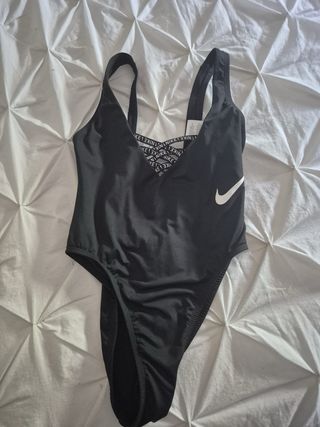 Bañador Nike negro talla XS