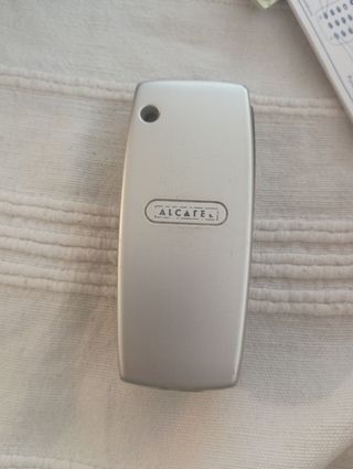 Alcatel One Touch 511 - Teléfono móvil plateado