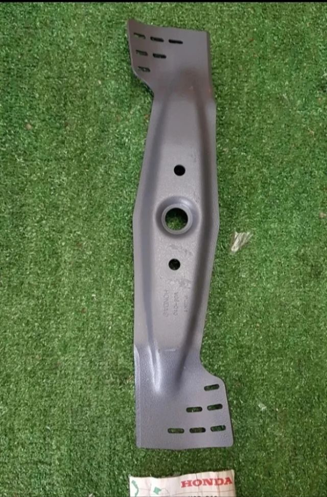 Cuchilla Honda cortacésped HRB 425.