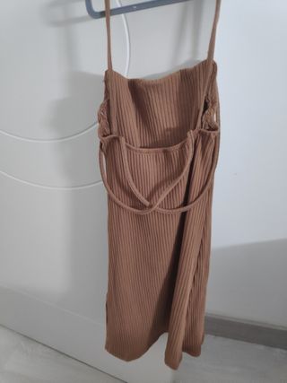 Vestido canalé marrón Pull&Bear