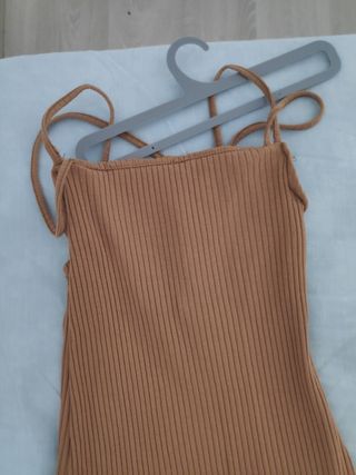 Vestido canalé marrón Pull&Bear