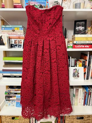 Vestido Vera Wang rojo fiesta 