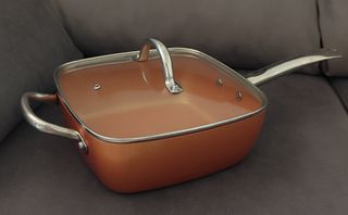 Juego 3 sartenes antiadherentes y accesorios