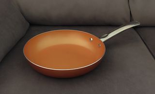 Juego 3 sartenes antiadherentes y accesorios