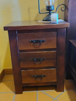 Dormitorio madera maciza