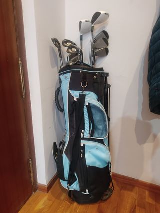 Juego palos golf. Marca Cobra. Mujer.