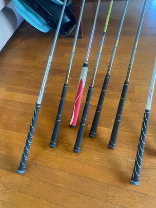 Juego palos golf. Marca Cobra. Mujer.