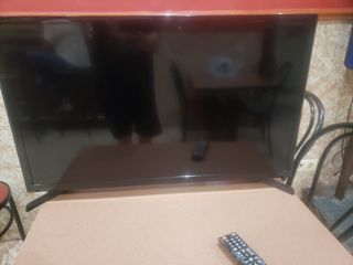 TV Sony bravia 42" negra
TDT ANTIGUO.