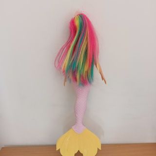 Muñeca Barbie Sirena Arcoiris