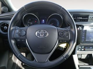 Toyota Auris 1.4 D-4D Active