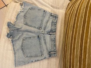 Shorts vaqueros Zara - Azul - Desgastados