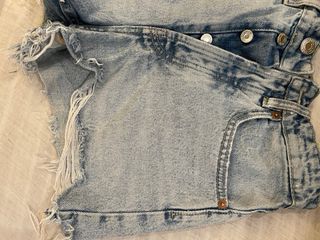 Shorts vaqueros Zara - Azul - Desgastados