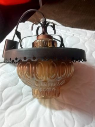 Lampada vintage in vetro ambra