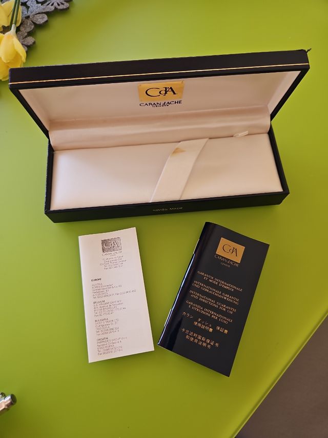 Boligrafo Caran d'Ache Swiss Made