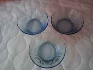 3 ciotole vetro blu più una grande