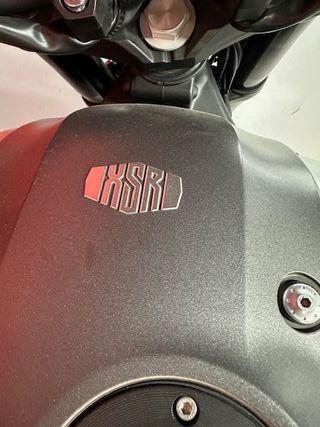 YAMAHA XSR 900 DEL AÑO 2016 !!! MUY CUIDADA !!!
