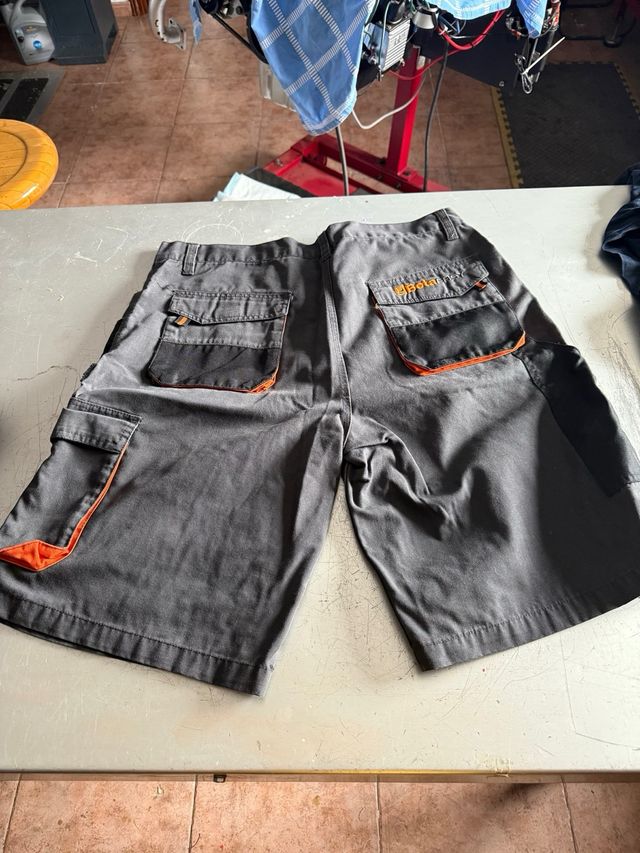 Shorts Betta Gris-Naranja
