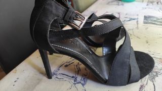 Sandalias Bershka negras