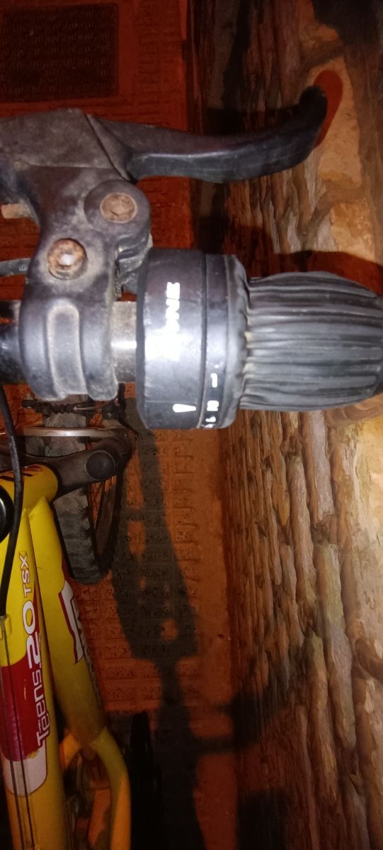 BICICLETA Buena sin defectos. ¿Está lista?