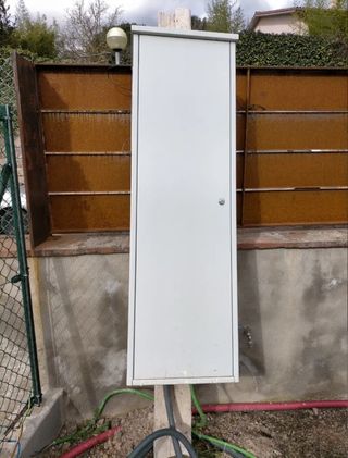 Provisional de obra y subcuadro eléctrico exterior