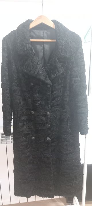Abrigo astracán negro - hecho a medida