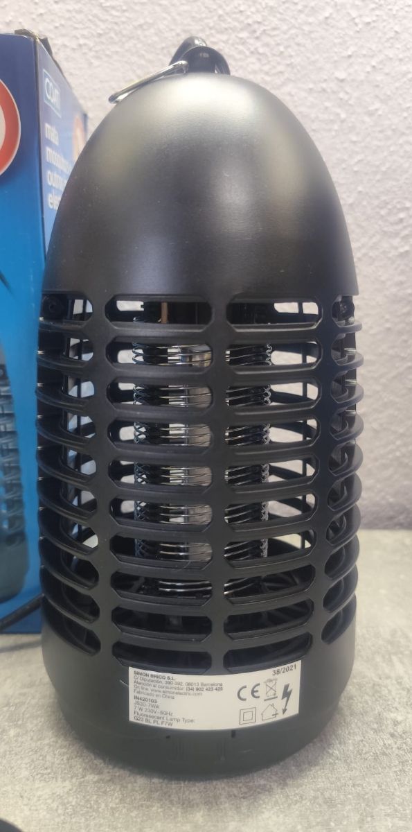 Mata mosquitos eléctrico COATI 7w