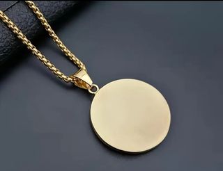 Collar Estrella Luna Dorado